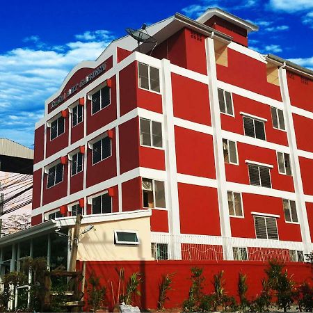 Aparthotel Suansin Art Garden Ban Lat Krachaeng Zewnętrze zdjęcie