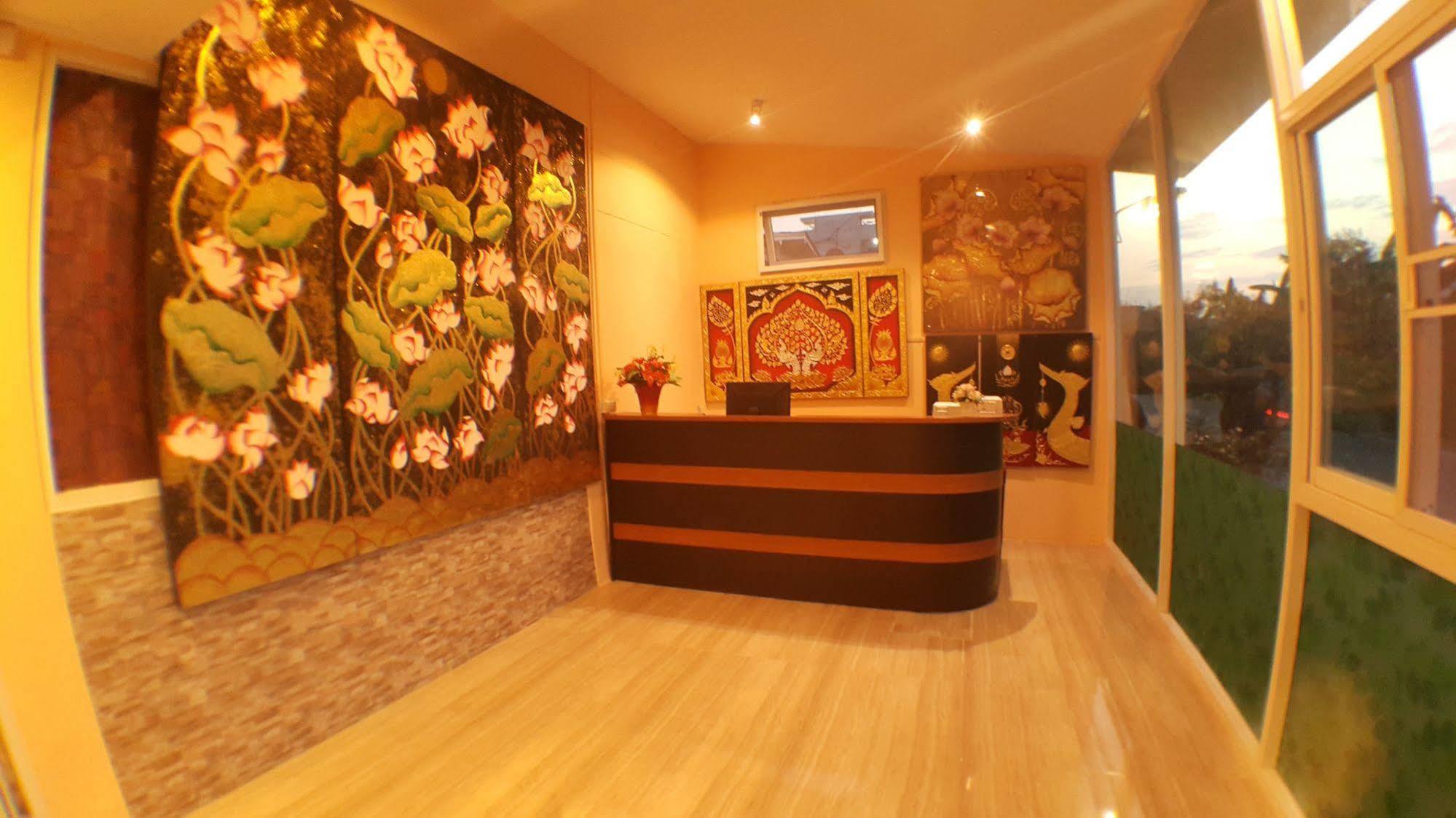 Aparthotel Suansin Art Garden Ban Lat Krachaeng Zewnętrze zdjęcie